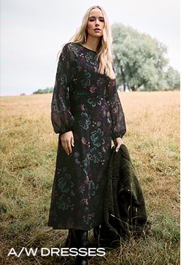 DRESSES